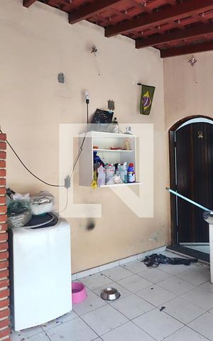 Casa à venda com 150m², 4 quartos e 4 vagasÁrea de Serviço