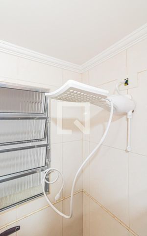 Casa à venda com 260m², 2 quartos e 2 vagasBanheiro - Casa 02