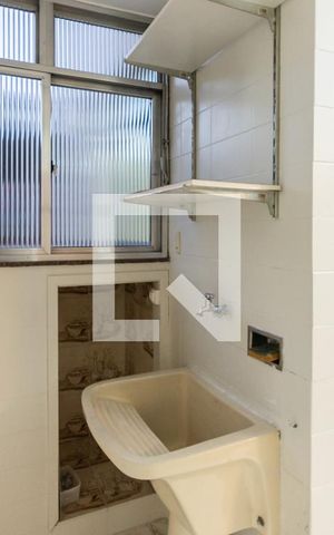 Apartamento à venda com 150m², 3 quartos e 1 vagaÁrea de Serviço