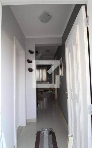 Casa de condomínio à venda com 100m², 3 quartos e 2 vagasporta de entrada