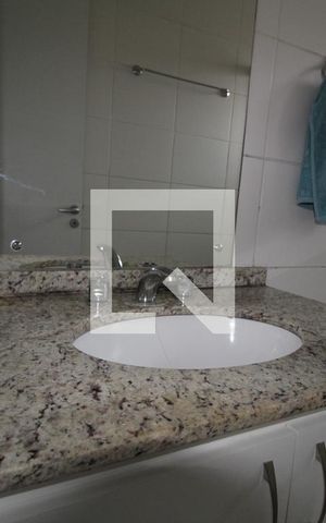 Casa de condomínio à venda com 100m², 3 quartos e 2 vagasdetalhe pia banheiro social