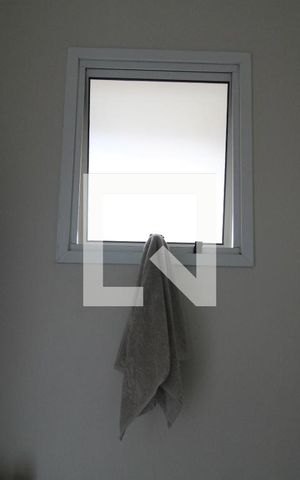 Casa de condomínio à venda com 100m², 3 quartos e 2 vagasbanheiro de serviço