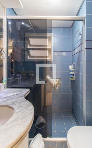 Apartamento à venda com 90m², 3 quartos e 1 vaga Apartamento à venda com 90m², 3 quartos e 1 vagaBanheiro