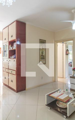 Apartamento à venda com 90m², 3 quartos e 1 vaga Apartamento à venda com 90m², 3 quartos e 1 vagaSala