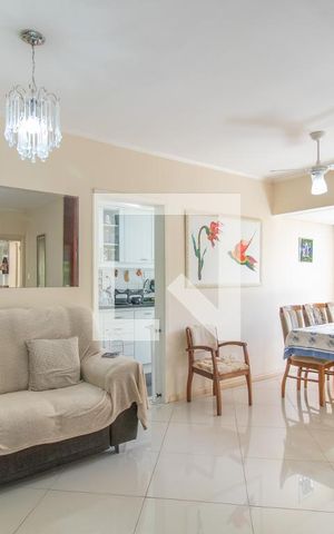 Apartamento à venda com 90m², 3 quartos e 1 vaga Apartamento à venda com 90m², 3 quartos e 1 vagaSala
