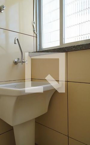 Studio à venda com 28m², 1 quarto e sem vagaÁrea de Serviço