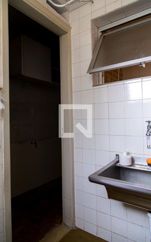 Apartamento à venda com 90m², 3 quartos e sem vagaÁrea de Serviço