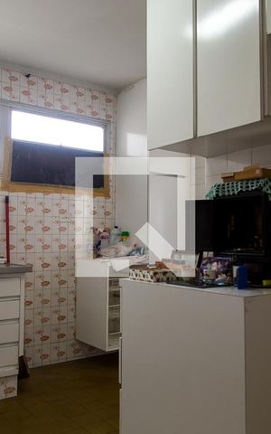 Apartamento à venda com 90m², 3 quartos e sem vagaCozinha