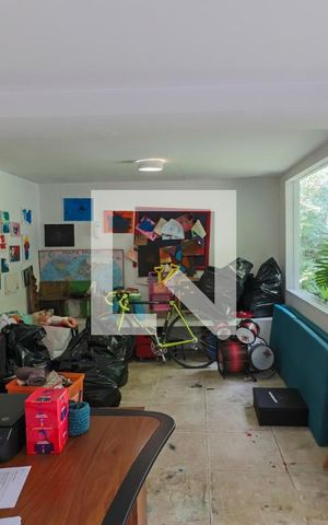 Casa para alugar com 660m², 4 quartos e 2 vagasEdicula
