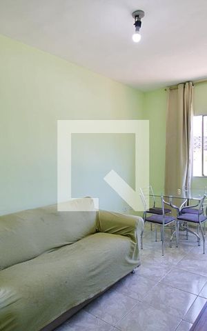 Apartamento à venda com 58m², 2 quartos e 1 vaga Apartamento à venda com 58m², 2 quartos e 1 vagaSala