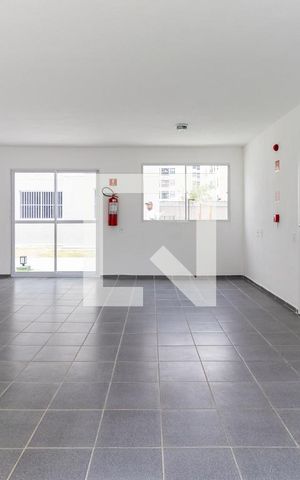 Apartamento à venda com 45m², 2 quartos e 1 vaga Apartamento à venda com 45m², 2 quartos e 1 vagaÁrea comum - Salão de festas 2