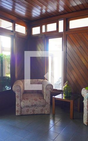 Apartamento à venda com 232m², 4 quartos e 4 vagasEntrada