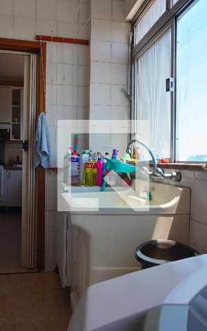 Apartamento à venda com 232m², 4 quartos e 4 vagasÁrea de Serviço