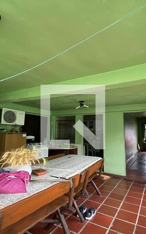 Casa à venda com 157m², 3 quartos e 1 vagaÁrea Externa