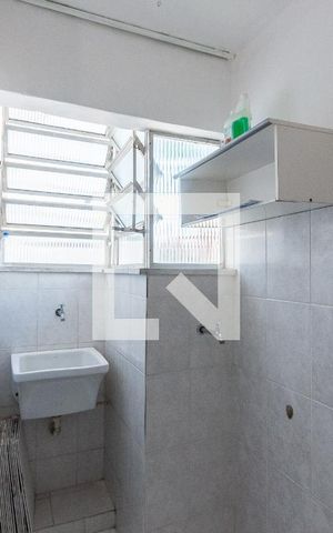 Apartamento à venda com 60m², 2 quartos e 1 vagaÁrea de Serviço