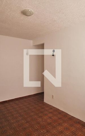 Casa para alugar com 94m², 2 quartos e sem vagaSala