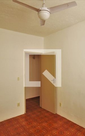 Casa para alugar com 94m², 2 quartos e sem vagaQuarto 1