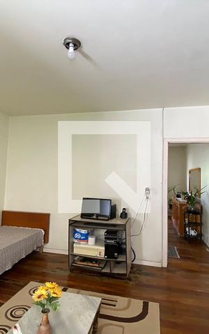 Casa à venda com 180m², 4 quartos e 3 vagasSala