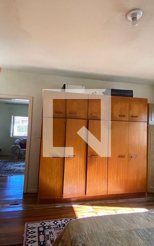 Casa à venda com 180m², 4 quartos e 3 vagasQuarto 2