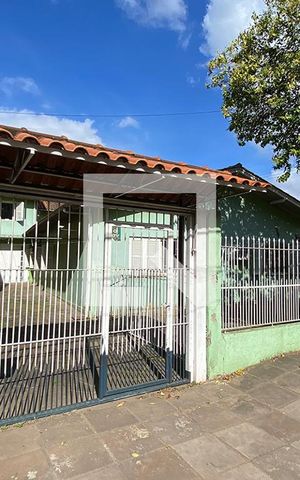 Casa à venda com 180m², 4 quartos e 3 vagasFachada