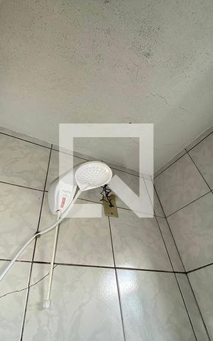 Casa à venda com 180m², 4 quartos e 3 vagasBanheiro 2