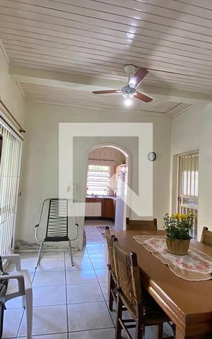 Casa à venda com 180m², 4 quartos e 3 vagasCozinha