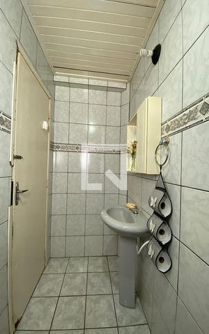 Casa à venda com 180m², 4 quartos e 3 vagasBanheiro Externo