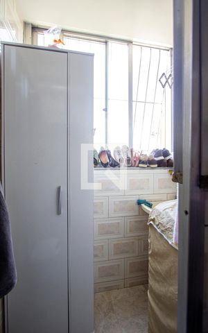 Apartamento para alugar com 70m², 2 quartos e 1 vagaÁrea de Serviço