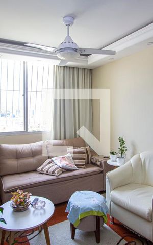 Apartamento para alugar com 70m², 2 quartos e 1 vagaSala