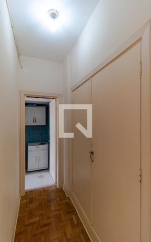 Apartamento à venda com 110m², 3 quartos e sem vagaCorredor