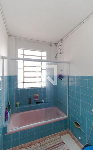 Apartamento à venda com 110m², 3 quartos e sem vagaBanheiro