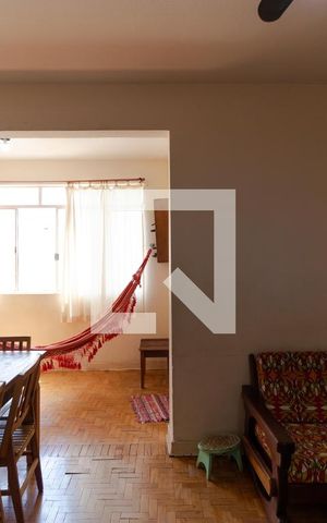 Apartamento à venda com 110m², 3 quartos e sem vagaSalas