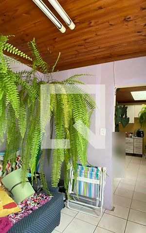 Casa à venda com 160m², 1 quarto e 1 vagaÁrea de Serviço