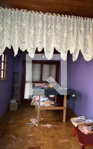 Casa à venda com 160m², 1 quarto e 1 vagaSala