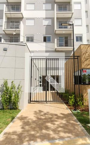 Apartamento para alugar com 25m², 1 quarto e sem vaga Apartamento para alugar com 25m², 1 quarto e sem vagaFachada do Prédio