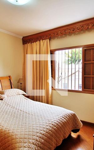 Casa para alugar com 143m², 3 quartos e 2 vagas Casa para alugar com 143m², 3 quartos e 2 vagasSuíte
