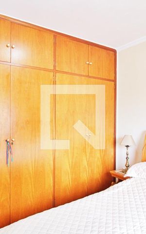 Casa para alugar com 143m², 3 quartos e 2 vagas Casa para alugar com 143m², 3 quartos e 2 vagasSuíte