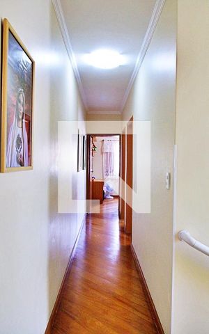 Casa para alugar com 143m², 3 quartos e 2 vagas Casa para alugar com 143m², 3 quartos e 2 vagasCorredor