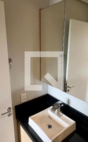 Apartamento para alugar com 37m², 1 quarto e 1 vaga Apartamento para alugar com 37m², 1 quarto e 1 vagaBanheiro da Suíte