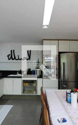 Casa à venda com 240m², 3 quartos e 5 vagasCozinha