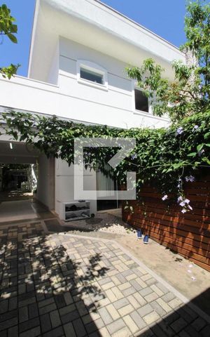Casa à venda com 240m², 3 quartos e 5 vagasÁrea comum