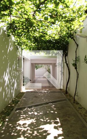 Casa à venda com 240m², 3 quartos e 5 vagasÁrea comum