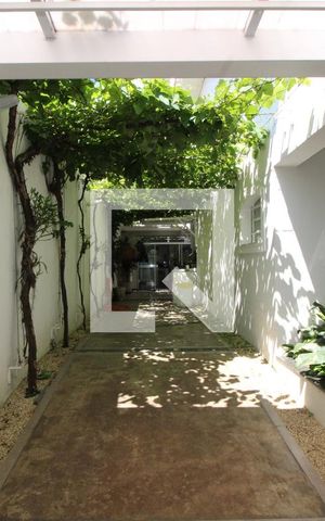 Casa à venda com 240m², 3 quartos e 5 vagasÁrea comum