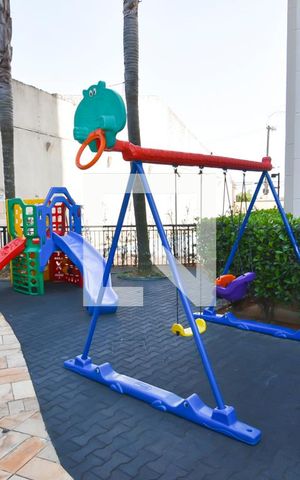 Apartamento à venda com 54m², 2 quartos e 1 vaga Apartamento à venda com 54m², 2 quartos e 1 vagaPlayground