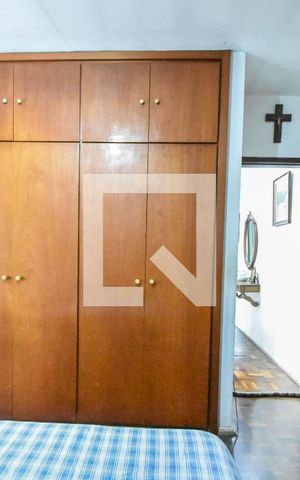 Casa para alugar com 170m², 3 quartos e 2 vagasQuarto 02