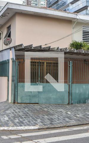 Casa para alugar com 170m², 3 quartos e 2 vagasCasa
