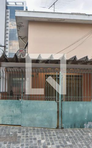 Casa para alugar com 170m², 3 quartos e 2 vagasCasa