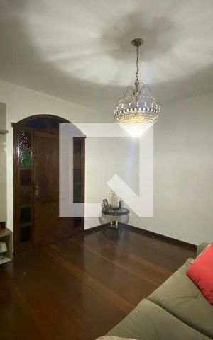 Casa à venda com 314m², 5 quartos e 4 vagas