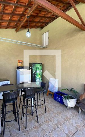 Casa à venda com 184m², 4 quartos e 2 vagas