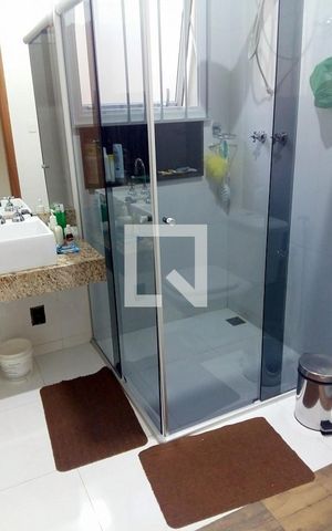 Casa à venda com 280m², 4 quartos e 2 vagas